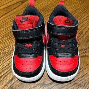 Nike Kids Red and Black Sneakers